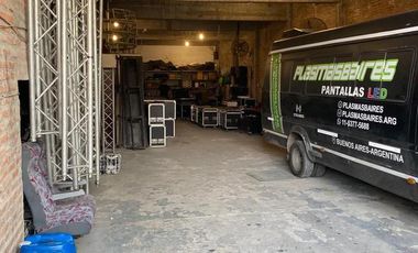 Galpon con vivienda, aprobado para 4 departamentos mas!