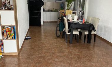 Galpon con vivienda, aprobado para 4 departamentos mas!