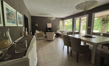 Casa en venta - 2 Dormitorios 2 Baños - Mercedes