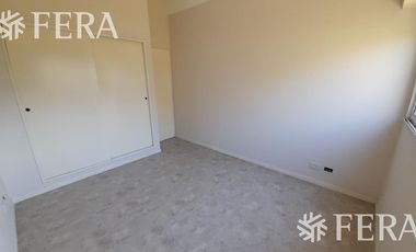 Venta de Departamento 2 ambientes en  Wilde con patio ( 21505)