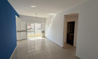 Departamento en Alquiler - 2 amb. al frente - c/ Cochera - Ramos Mejia