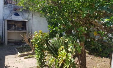 Casa en alquiler - 1 Dormitorio 1 Baño - 300Mts2 - Temperley