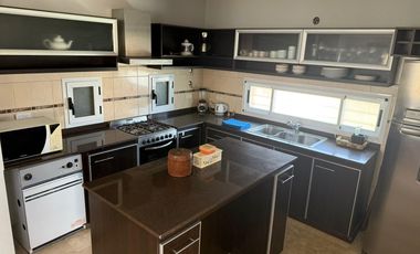 Alquiler Temporal Casa 5 Amb en Ing Maschwitz Escobar