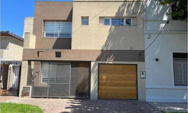 Casa - Banfield Oeste