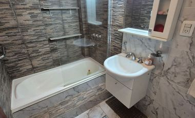 PH con 2 Propiedades en Banfield Este