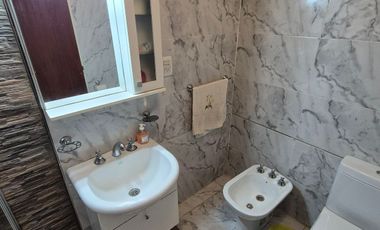 PH con 2 Propiedades en Banfield Este