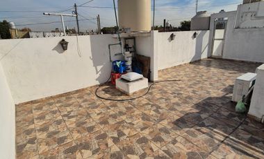 PH con 2 Propiedades en Banfield Este