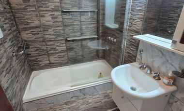 PH con 2 Propiedades en Banfield Este