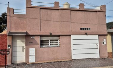 PH con 2 Propiedades en Banfield Este