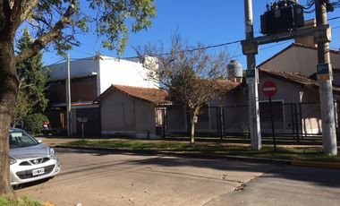 Casa en Jorge Bell y 471 City Bell - Alberto Dacal Propiedades