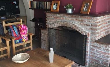 Casa en Jorge Bell y 471 City Bell - Alberto Dacal Propiedades