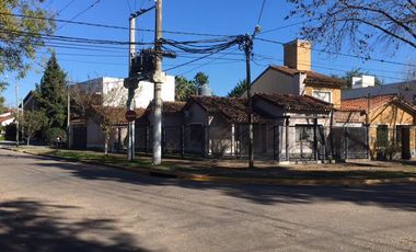 Casa en Jorge Bell y 471 City Bell - Alberto Dacal Propiedades