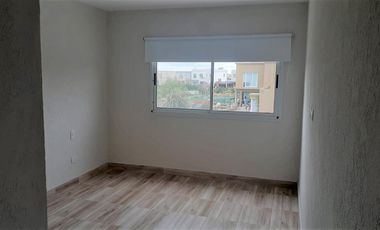 ALQUILER ANUAL nueva CASA en El Canton - Escobar IMPECABLE Suite mas 3 Dormitorios, en 2 plantas