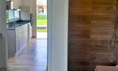 ALQUILER ANUAL nueva CASA en El Canton - Escobar IMPECABLE Suite mas 3 Dormitorios, en 2 plantas