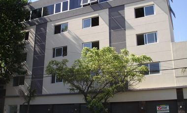 Departamento de 3 ambientes en excelente ubicación  - Banfield Este