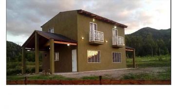 Dúplex en venta - 2 Dormitorios 1 Baño - San Luis