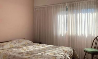 Casa DE 6 AMBIENTE EN DOS PLANTAS