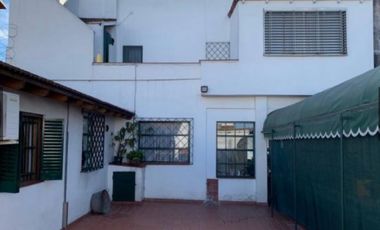 Casa DE 6 AMBIENTE EN DOS PLANTAS