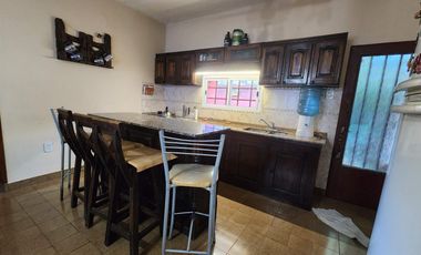 PH en  VENTA- SANTOS LUGARES- 3 DE FEBRERO