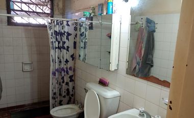 Casa en venta - 2 Dormitorios 1 Baño - Cochera - 220Mts2 - Don Orione