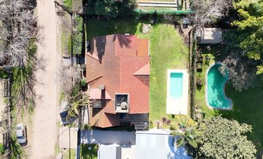 Chalet Clásico de Ladrillos Vista - Bo. Abierto Acacias Blancas - Ing. Maschwitz - Escobar