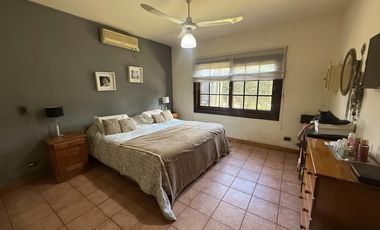 Chalet Clásico de Ladrillos Vista - Bo. Abierto Acacias Blancas - Ing. Maschwitz - Escobar