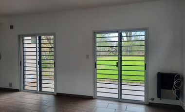 Casa en venta - 2 Dormitorios 1 Baño - 400Mts2 - Bolívar