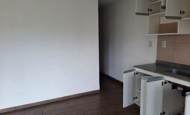 Casa en venta - 2 Dormitorios 1 Baño - 400Mts2 - Bolívar