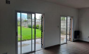 Casa en venta - 2 Dormitorios 1 Baño - 400Mts2 - Bolívar