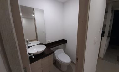 CASA EN ARRIENDO EN AV ALBERTO MENDOZA/MANIZALES