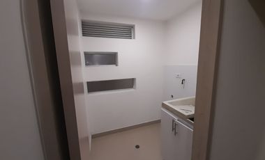 CASA EN ARRIENDO EN AV ALBERTO MENDOZA/MANIZALES