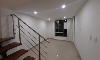 CASA EN ARRIENDO EN AV ALBERTO MENDOZA/MANIZALES