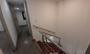 CASA EN ARRIENDO EN AV ALBERTO MENDOZA/MANIZALES