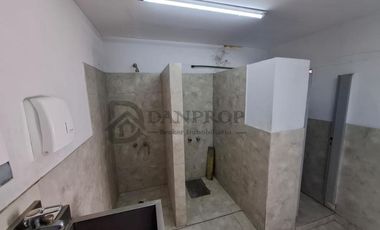 LAVALLE 4500 - GALPON 900 MTS   2 LOTES 600 MTS - 1500 MTS - V. MARTELLI - VENDE