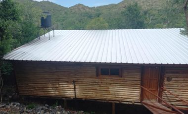 Cabaña en venta - 1 Dormitorio 1 Baño - Villa Serranita
