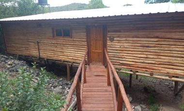Cabaña en venta - 1 Dormitorio 1 Baño - Villa Serranita