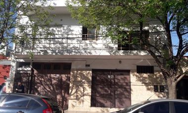 COCHABAMBA 700 - GALPON CON VIVIENDA - 400 MTS - VILLA MARTELLI - VENDE