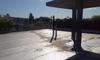 COCHABAMBA 700 - GALPON CON VIVIENDA - 400 MTS - VILLA MARTELLI - VENDE