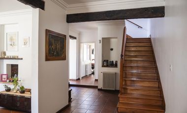 Casa 3 dorm, pileta, jardín y parrilla en la Horqueta. Excelente estado