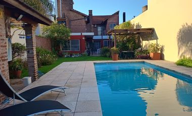Casa 3 dorm, pileta, jardín y parrilla en la Horqueta. Excelente estado
