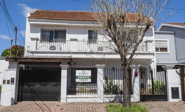 Casa 3 dorm, pileta, jardín y parrilla en la Horqueta. Excelente estado