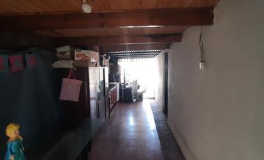 VENTA - Casa, 2 dormitorios - Jose Marmol