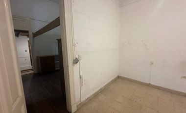 VENTA-CASA- 5 AMB -MACROCENTRO - RUBROS VARIOS-COMERCIAL-VIVIENDA - OPORTUNIDAD