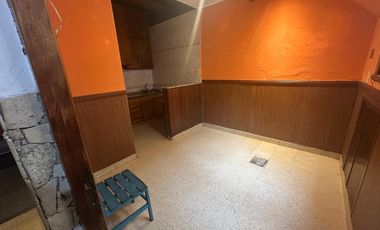 VENTA-CASA- 5 AMB -MACROCENTRO - RUBROS VARIOS-COMERCIAL-VIVIENDA - OPORTUNIDAD