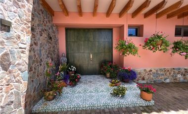 CASA CAMPESTRE  EN LLANOGRANDE