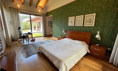 CASA CAMPESTRE  EN LLANOGRANDE