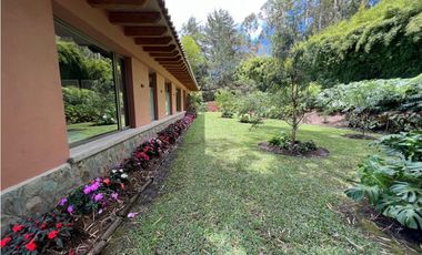 CASA CAMPESTRE  EN LLANOGRANDE