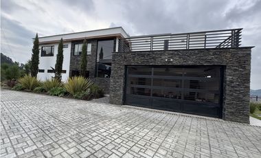 Casa para Arriendo Amoblado en El Retiro Antioquia sector La Fe