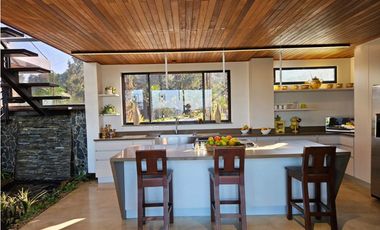 Casa para Arriendo Amoblado en El Retiro Antioquia sector La Fe
