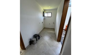 Casa en Alquiler Envigado Alto Las Antillas